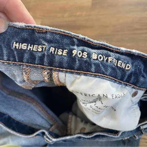 American Eagle highest rise boyfriend jeans 0 - Picture 4 of 7